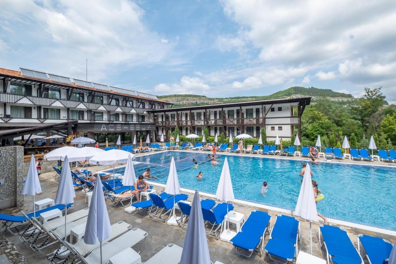 Park Hotel Asenevtsi Veliko Tŭrnovo Exterior foto