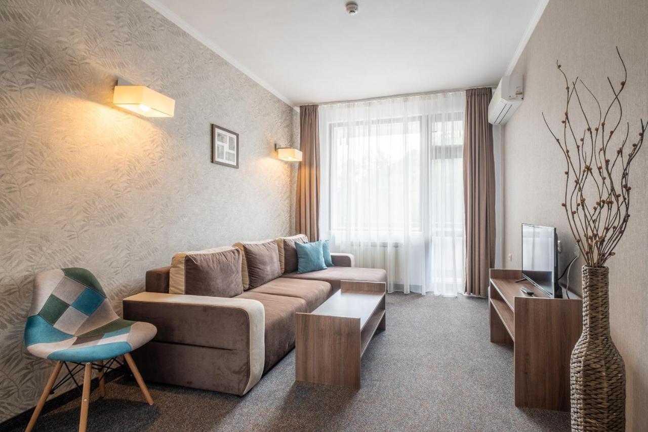 Park Hotel Asenevtsi Veliko Tŭrnovo Exterior foto